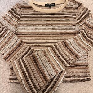 Almost Famous Striped Top in Shades of Brown (size: s)